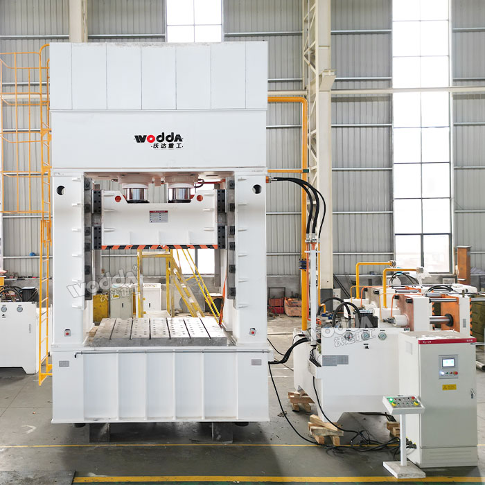 500噸框架式液壓機.jpg 500噸框架式液壓機.jpg